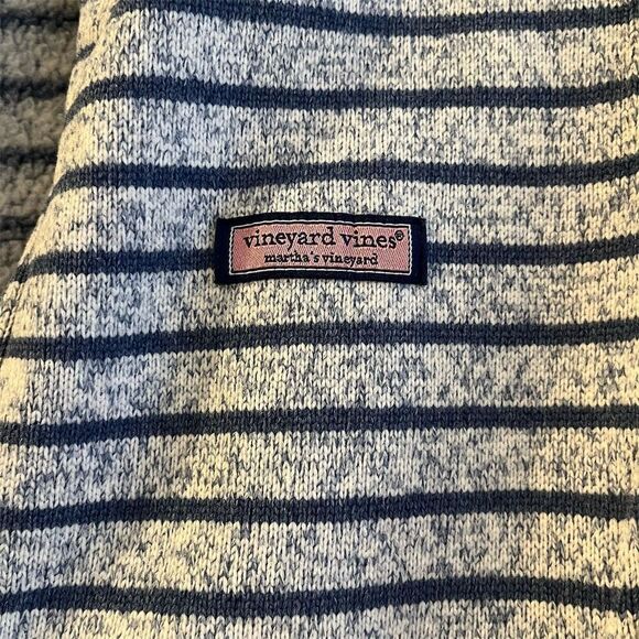Vineyard Vines Women's Striped Fleece Vest Gray Size M Casual Outdoor - Picture 2 of 7